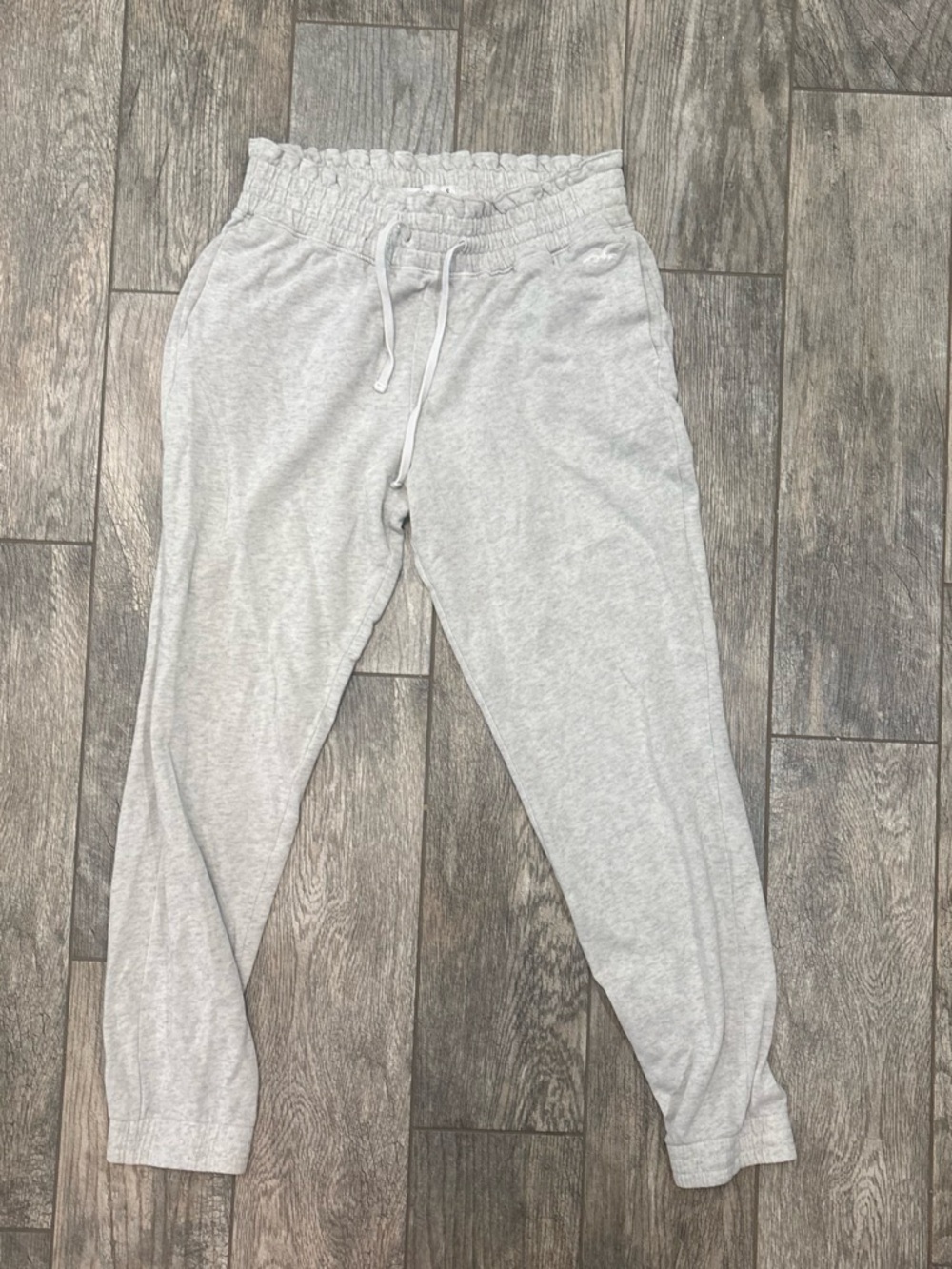 Hollister Light Gray Jogger Sweatpants - Comfortable Everyday Bottoms